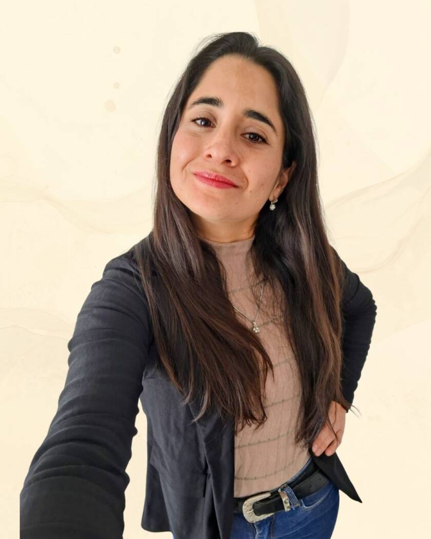  Priscila Juarez